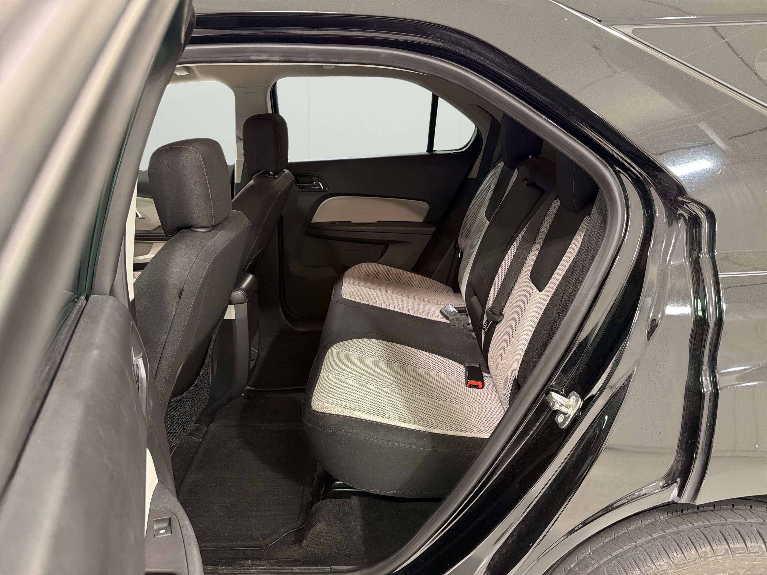 Used 2016 Chevrolet Equinox LS FWD image 10