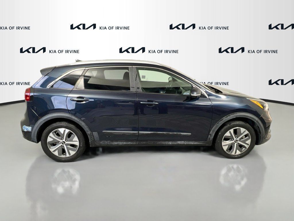 Used 2020 Kia Niro EX FWD image 10