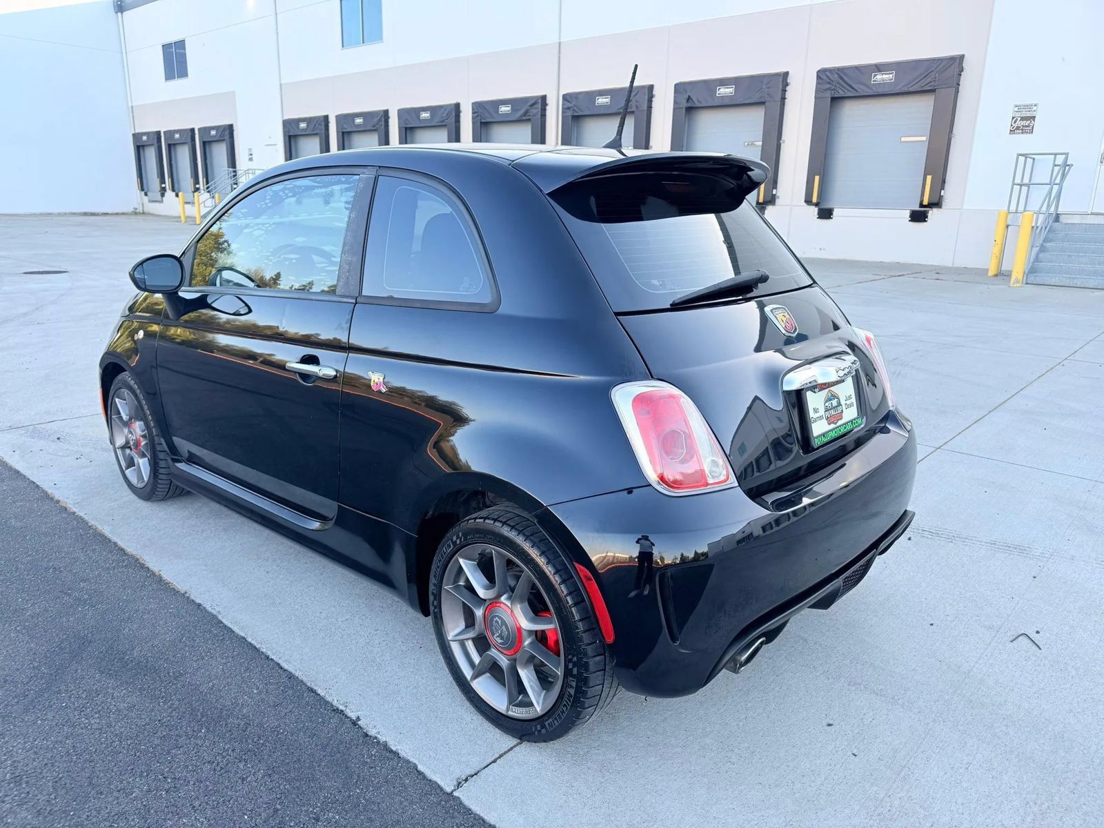 Used 2014 FIAT 500 Abarth FWD image 3