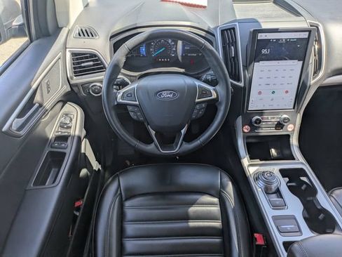 Used 2024 Ford Edge SEL AWD/4WD image 17