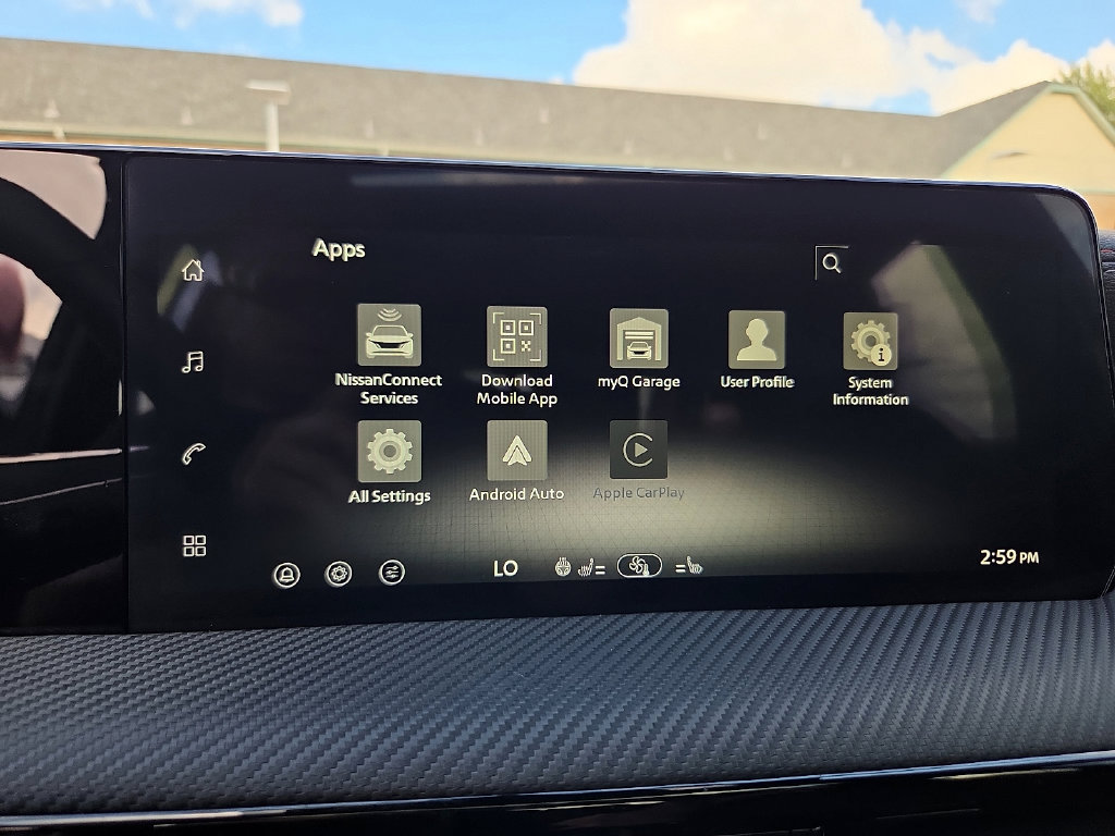 Used 2026 Nissan Kicks SR w/ SR Premium Package FWD image 17