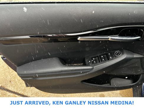 Used 2023 Kia Seltos S image 14