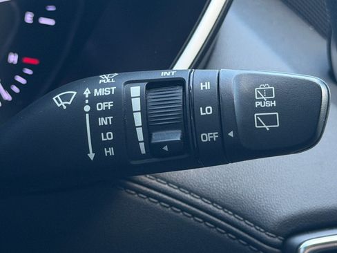 Used 2020 Hyundai Santa Fe SEL FWD image 31