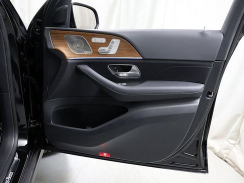 Certified 2026 Mercedes-Benz GLE 350 4MATIC image 36