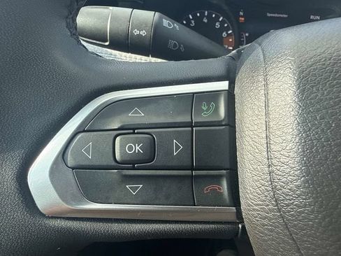 Used 2024 Jeep Compass Latitude AWD/4WD image 22