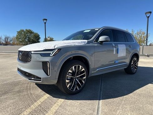 New 2026 Volvo XC90 B6 Plus w/ Protection Package Premier image 3