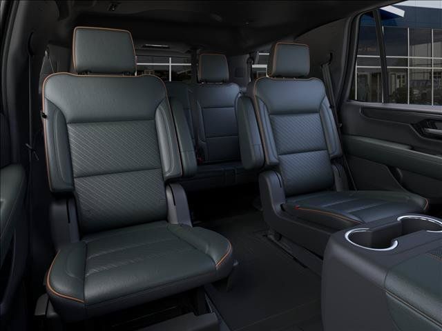 New 2026 GMC Yukon AT4 w/ AT4 Premium Package AWD/4WD image 21