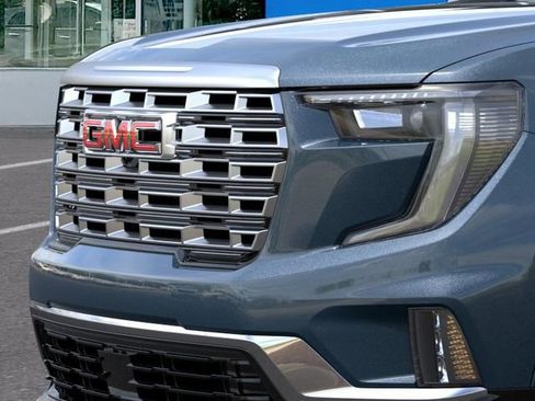 New 2026 GMC Acadia Denali w/ Super Cruise Package AWD/4WD image 13