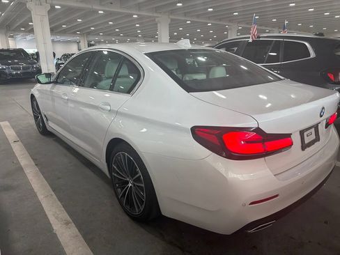 Used 2023 BMW 530i w/ Premium Package RWD image 2