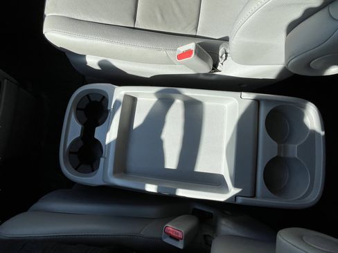 Used 2015 Honda Odyssey EX-L image 30