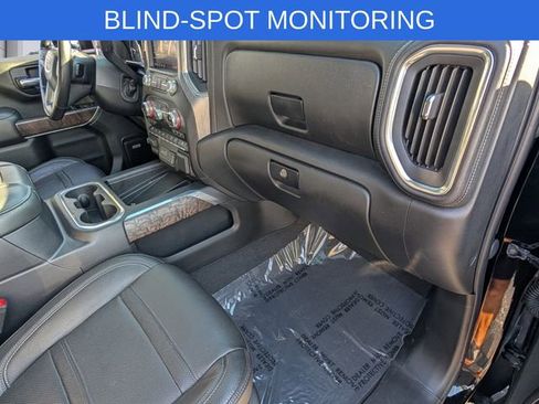 Used 2020 GMC Sierra 2500 Denali w/ Denali Ultimate Package image 16