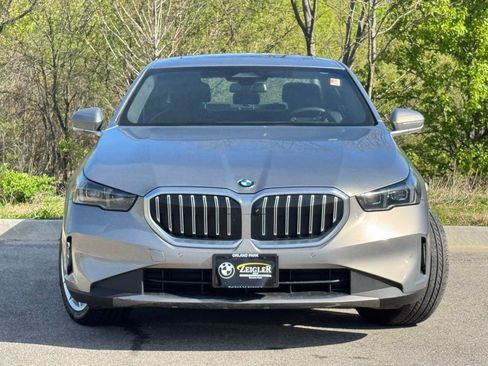 Certified 2024 BMW 530i xDrive AWD/4WD image 2