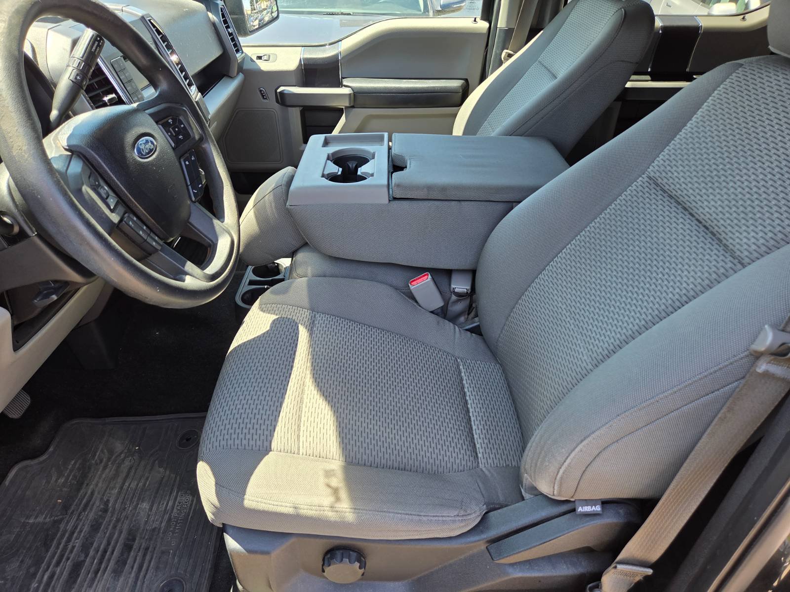 Used 2015 Ford F150 XLT AWD/4WD image 8