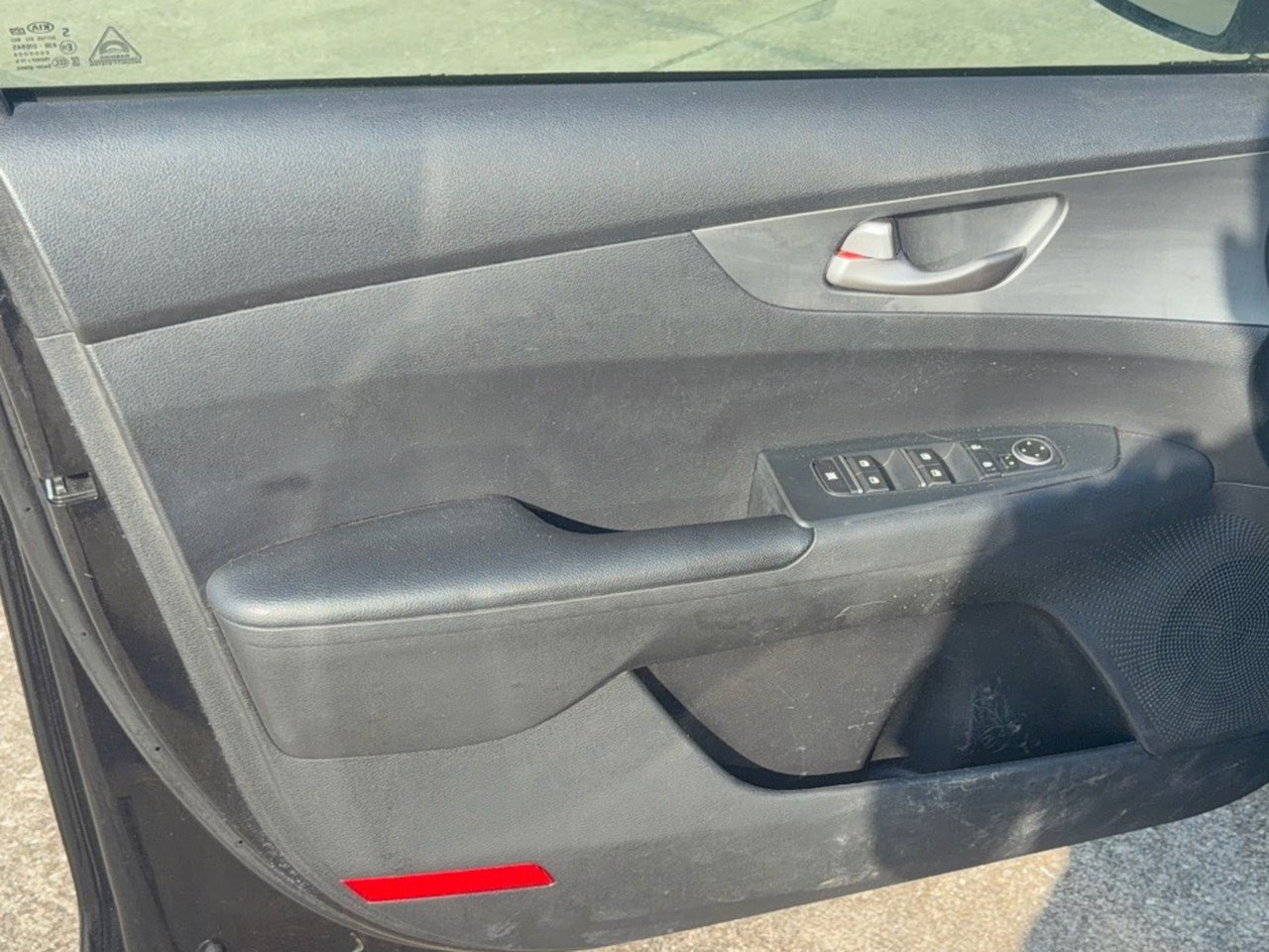 Used 2021 Kia Forte LXS FWD image 14