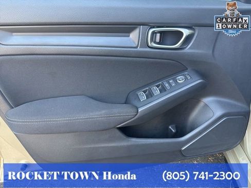 Used 2025 Honda Civic Sport image 18
