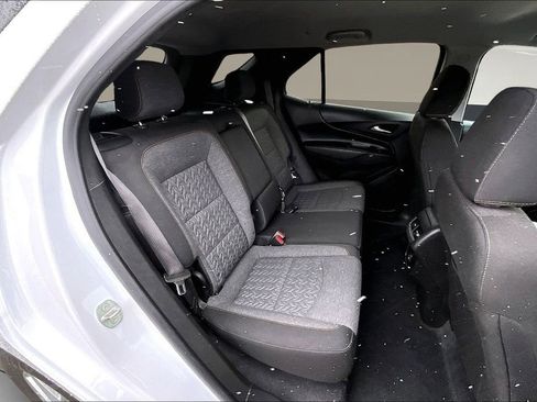 Used 2022 Chevrolet Equinox LT image 23