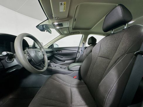 Used 2023 Honda Accord EX image 13