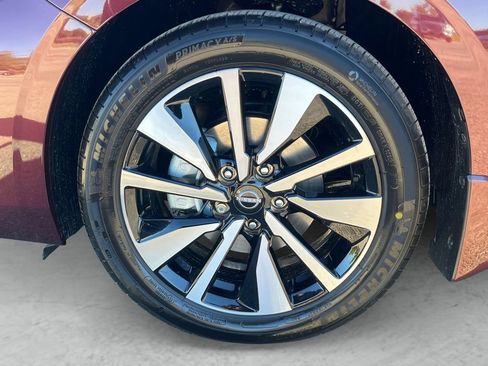 New 2025 Nissan Sentra SV w/ SV Premium Package image 23