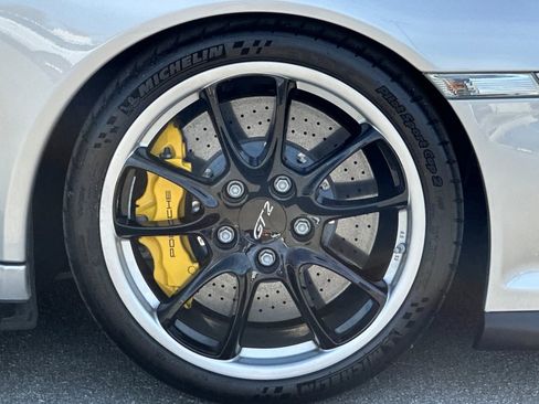 Used 2008 Porsche 911 GT2 image 39