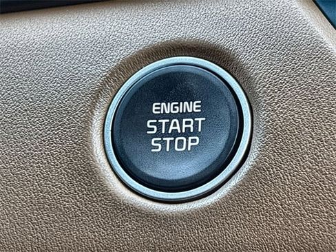 Used 2024 Kia Seltos EX image 36