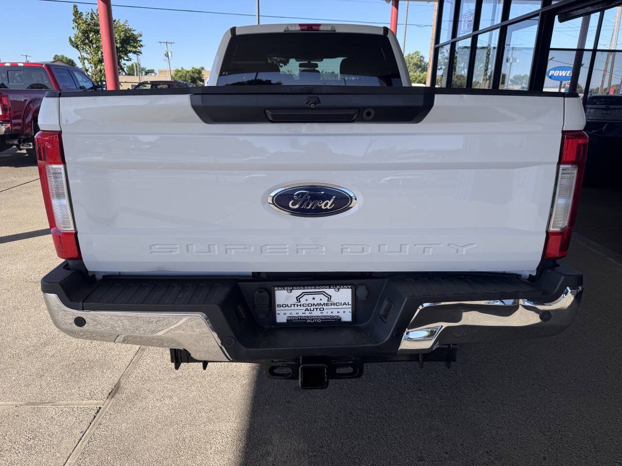 Used 2017 Ford F350 XLT w/ FX4 4x4 Off Road Package image 4