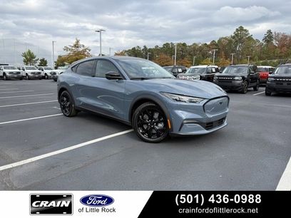 New 2024 Ford Mustang Mach-E Select w/ Comfort Package Lite