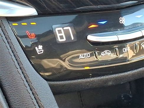 Certified 2023 Cadillac XT6 Premium Luxury w/ Technology Package image 20