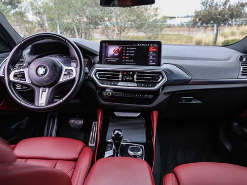 Used 2022 BMW X4 xDrive30i w/ M Sport Package 2 AWD/4WD image 2