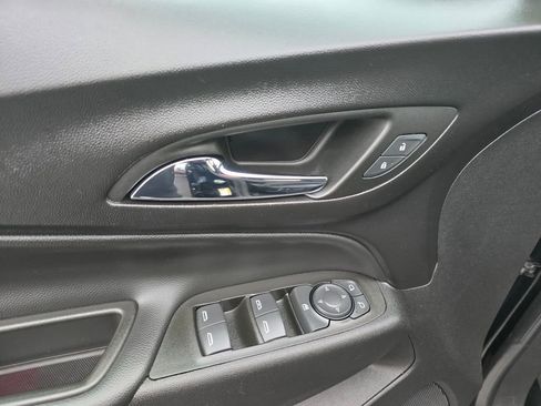 Used 2022 Chevrolet Equinox LT AWD/4WD image 16