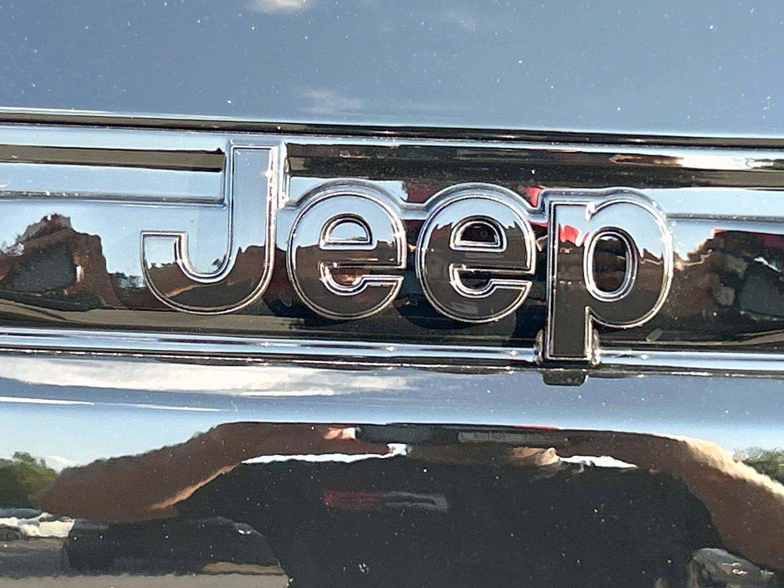 New 2027 Jeep Grand Cherokee Limited AWD/4WD image 12