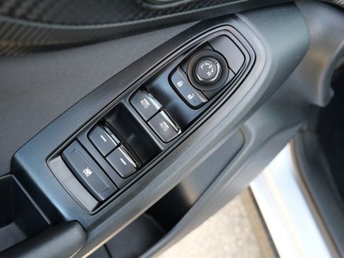 Used 2019 Subaru Crosstrek 2.0i Premium image 23