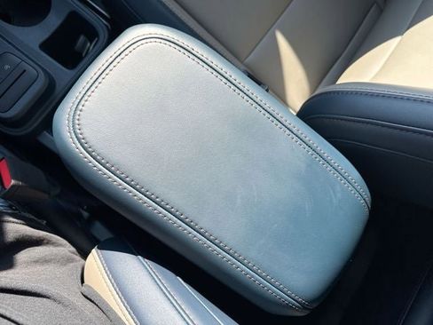 New 2025 Ford Maverick Lariat w/ 4K Tow Package image 21