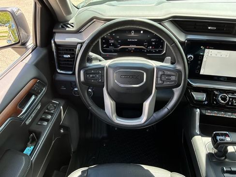 Used 2023 GMC Sierra 1500 Denali w/ Denali Reserve Package AWD/4WD image 31