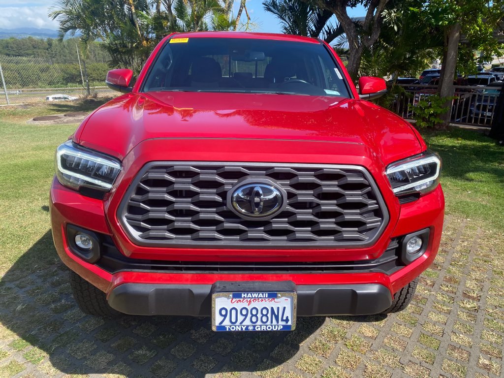Used 2022 Toyota Tacoma TRD Off-Road w/ Technology Package AWD/4WD image 20