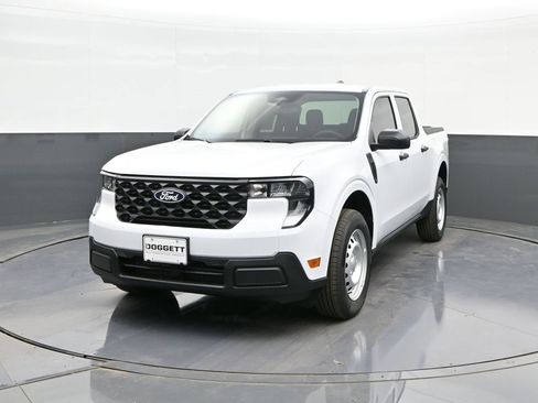 New 2025 Ford Maverick XL w/ Equipment Group 102A image 27