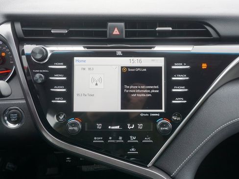 Certified 2018 Toyota Camry XSE image 12