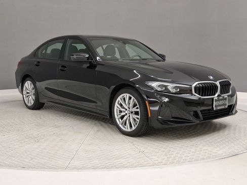 Used 2023 BMW 330i Sedan w/ Premium Package RWD image 7