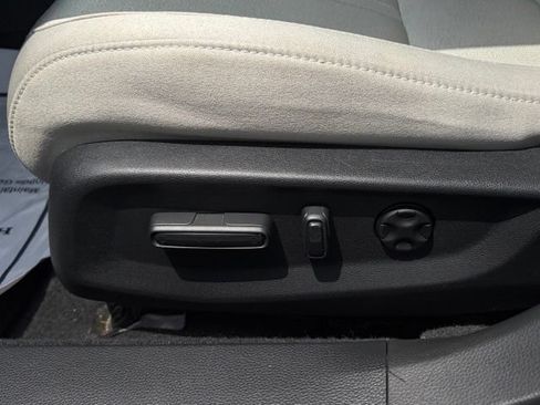 Used 2020 Honda Accord EX image 16