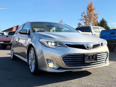Used 2014 Toyota Avalon Limited image 93