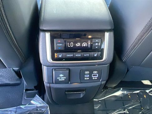 Used 2026 Subaru Ascent Touring AWD/4WD image 26