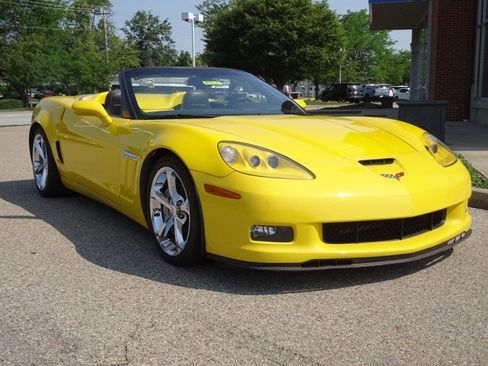 Used 2011 Chevrolet Corvette Grand Sport w/ Preferred Equipment Group image 32