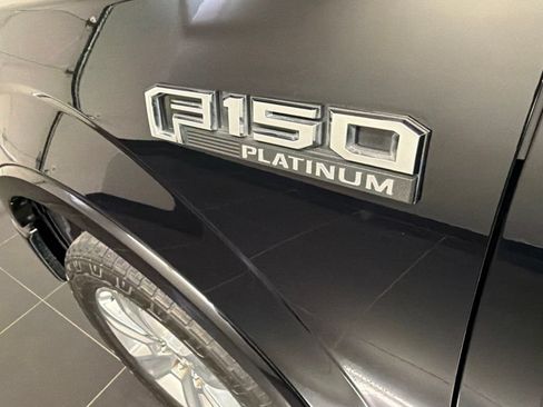 Used 2016 Ford F150 Platinum w/ Equipment Group 701A Luxury AWD/4WD image 39