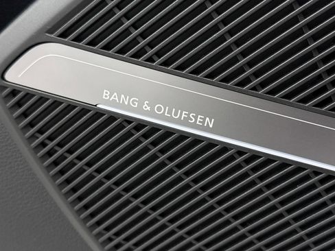 Used 2024 Audi Q5 2.0T Premium Plus image 8