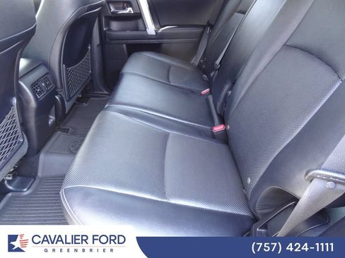 Used 2023 Toyota 4Runner Limited AWD/4WD image 9