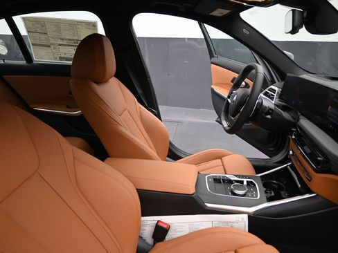 New 2026 BMW 330i Sedan w/ Premium Package RWD image 21