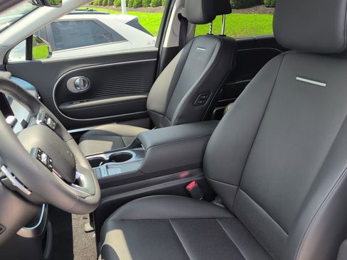 New 2026 Hyundai Ioniq 9 Limited AWD/4WD image 9