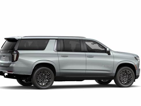 New 2025 Chevrolet Suburban High Country image 42