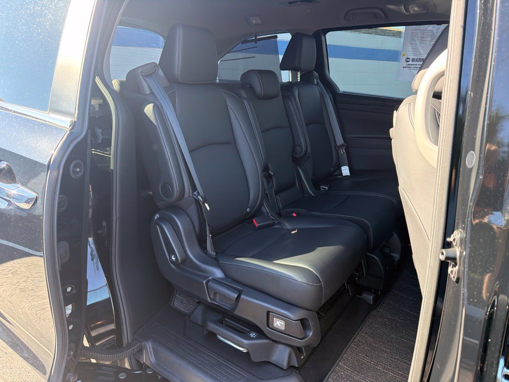 Certified 2024 Honda Odyssey Touring image 24