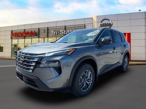 New 2026 Nissan Rogue S image 2