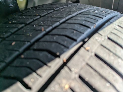 Used 2024 Hyundai Kona Limited image 12